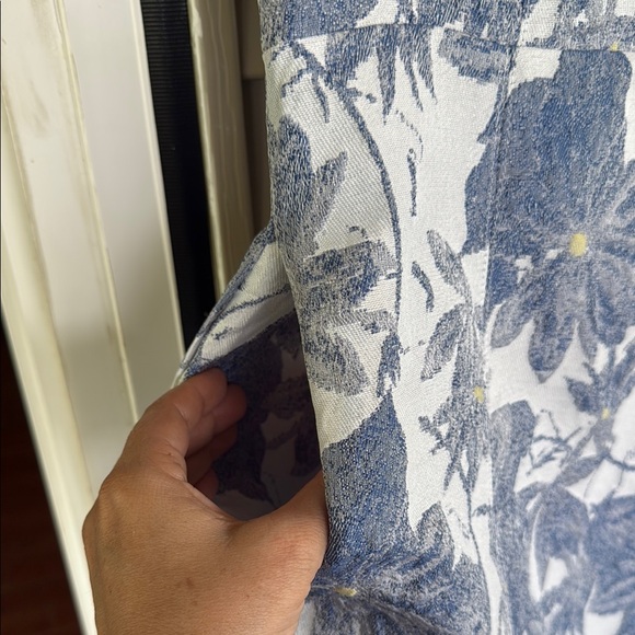 Adelyn Rae Floral Blue and White Dress - Picture 5 of 5